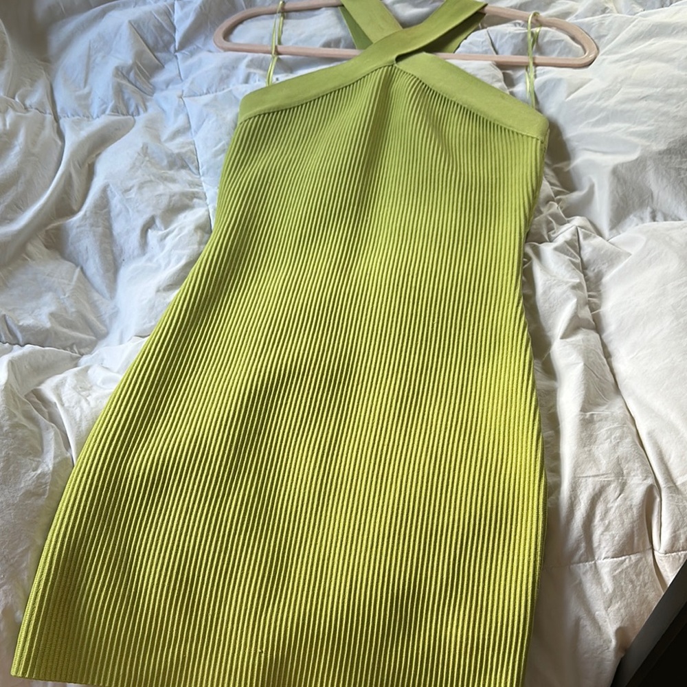Green Ribbed Halter bandage dress - Picture 3 of 4